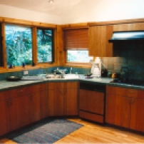 2005 Bonnie Raitt Cherry kitchen6